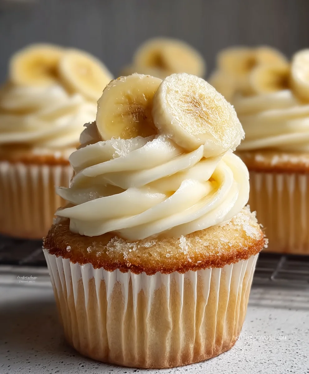 Decadent Banana Cream Cupcakes-Easy Recipe