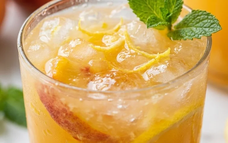 Peach Lemonade